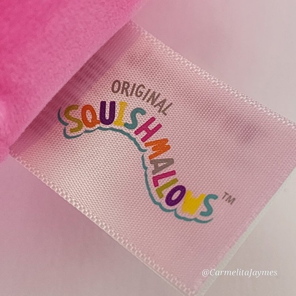 🇨🇦 LIVO 🩷🐻 Neon Pink Gummy Bear CANADIAN EXCLUSIVE Squishmallow Kellytoy NWT - Picture 3 of 8